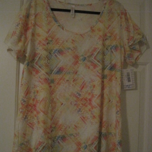 Lularoe Classic T - Pastel Geometric - Picture 1 of 4